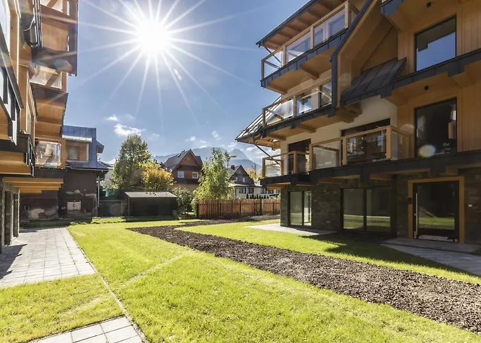 Modrzejewska Residence